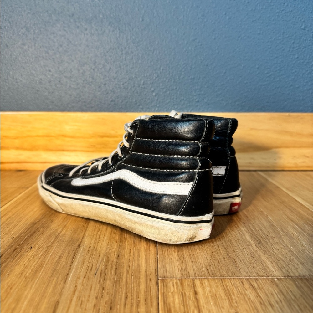 Vans sk8-Hi Black Leather and White High-Top Sneakers mens 7/womens 8.5 - Picture 9 of 11